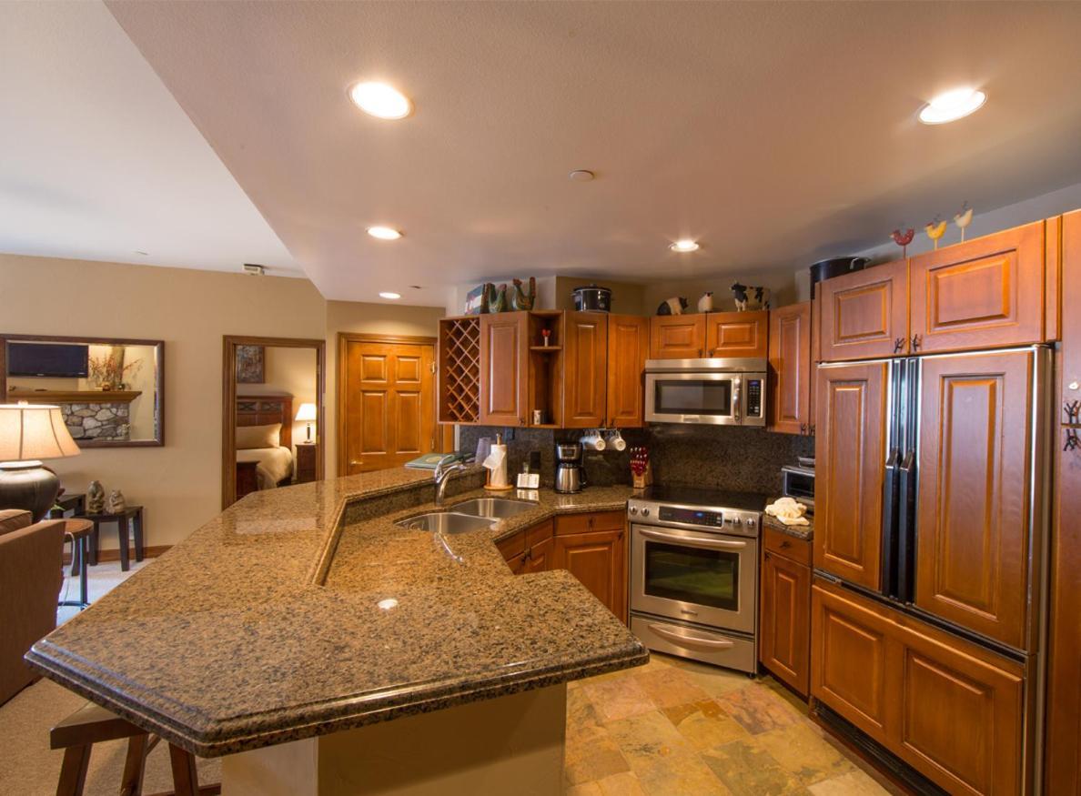 Strawberry Park True Ski In Ski Out By Vail Realty Beaver Creek Exterior foto