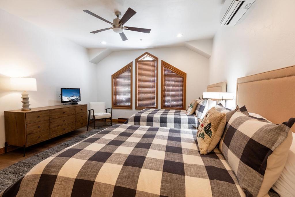 Strawberry Park True Ski In Ski Out By Vail Realty Beaver Creek Exterior foto