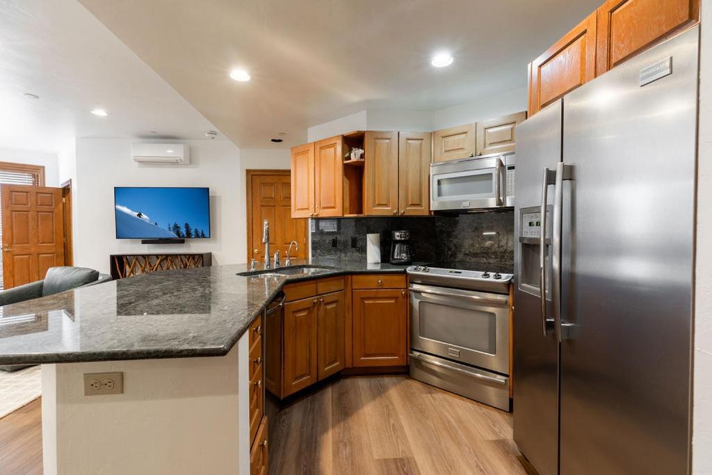 Strawberry Park True Ski In Ski Out By Vail Realty Beaver Creek Exterior foto